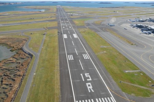 Rehabilitation of Runway 15R/33L